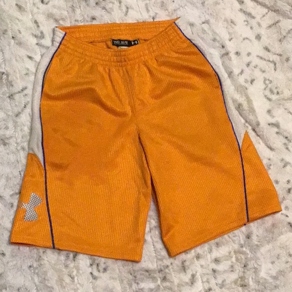 YMD UNDER ARMOUR SHORTS